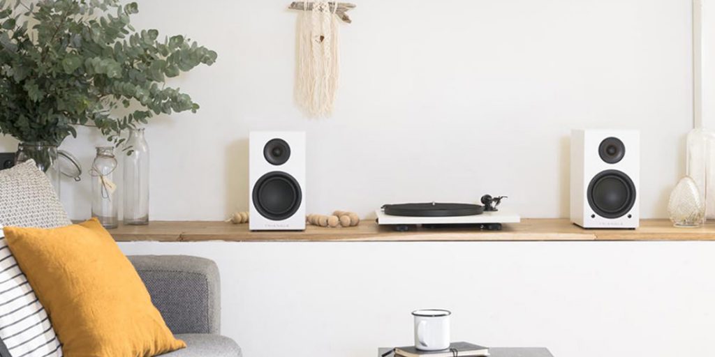 loa bookshelf triangle ln01a trắng