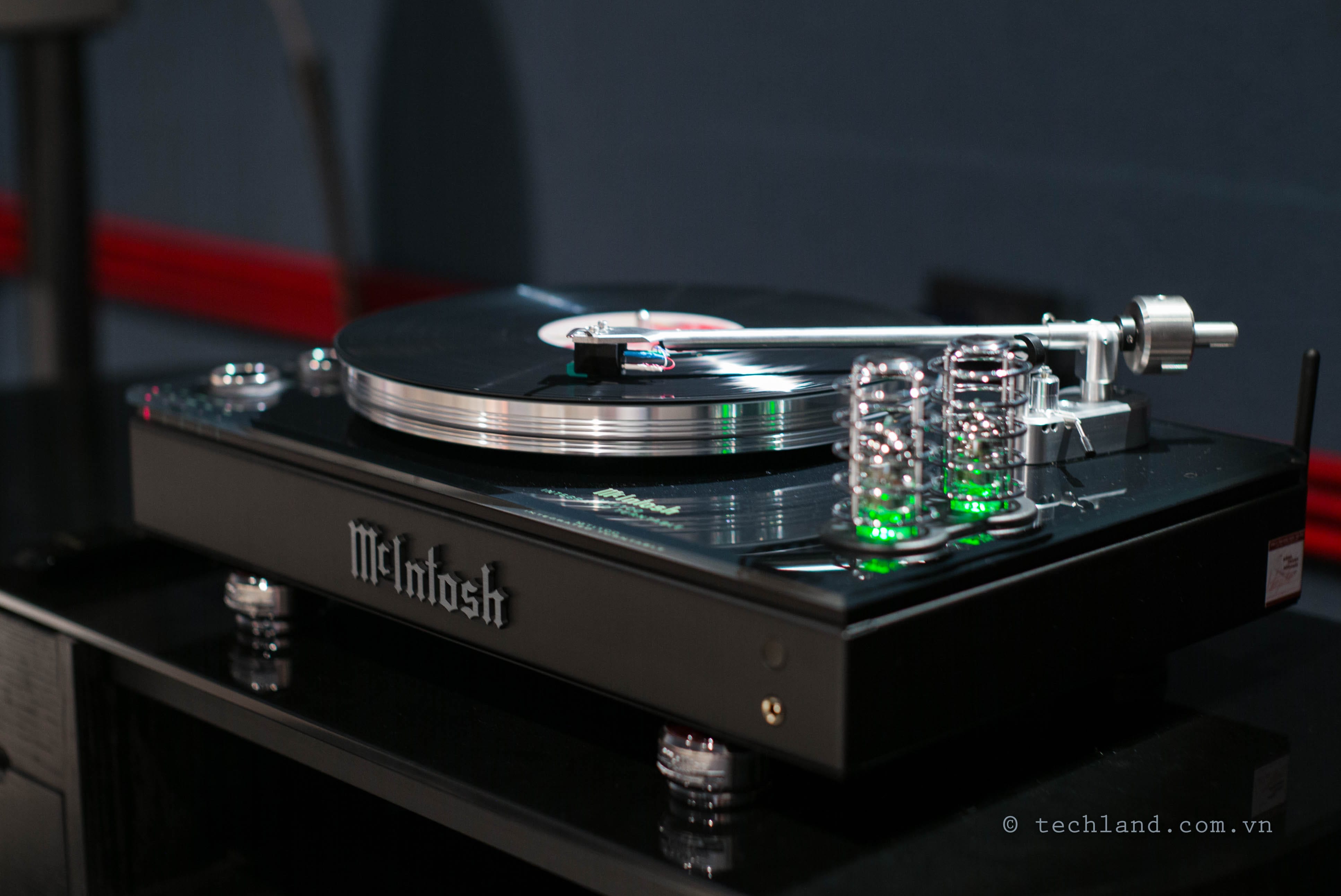 Mở Hộp Mâm Than Đa Năng McIntosh  MTI 100