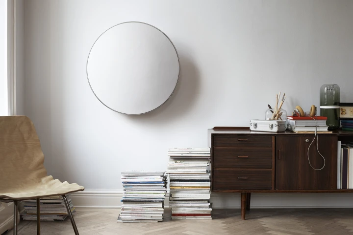 Bang & Olufsen ra mắt hai mẫu loa mới BeoSound 2 G5 và Beosound A9 G3