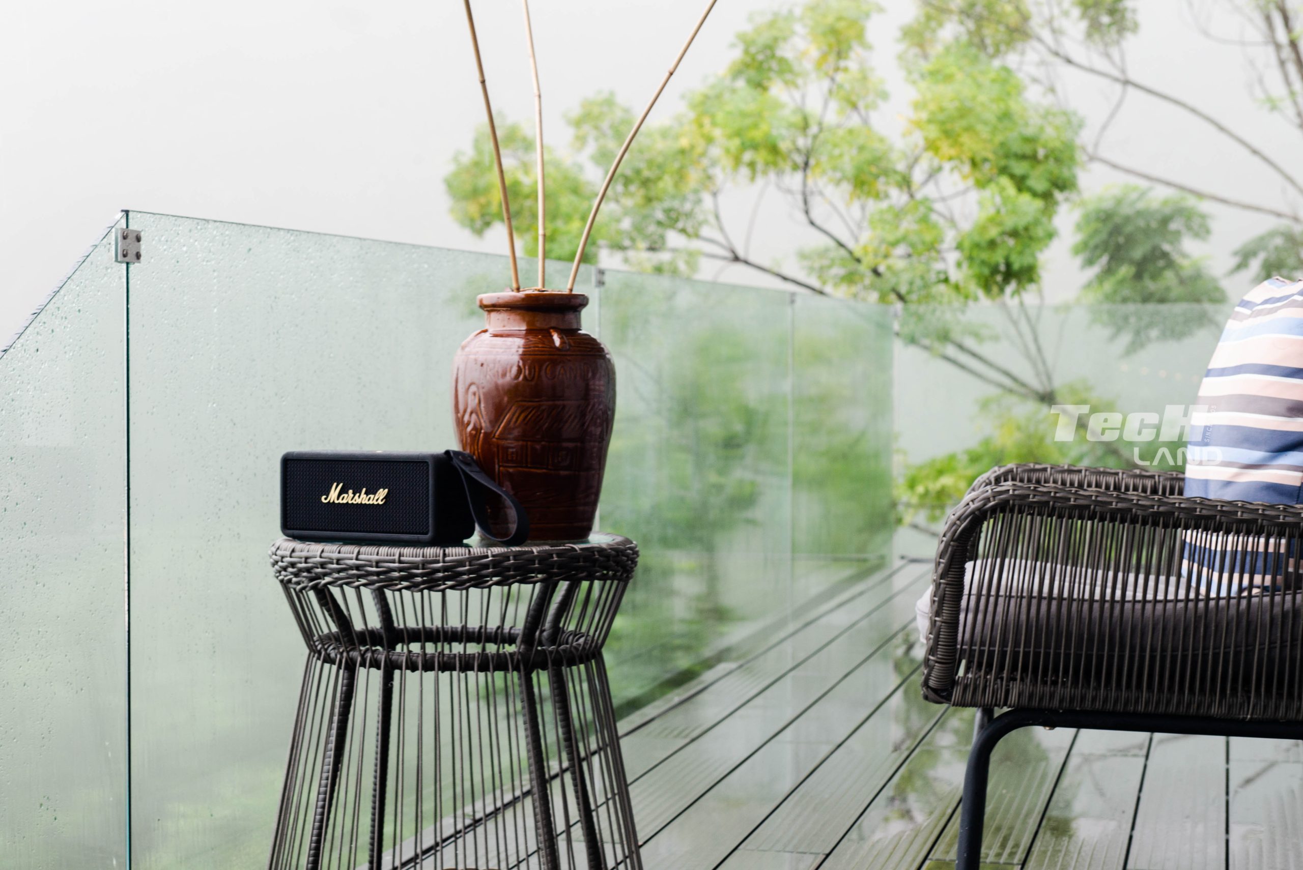 Review Marshall Middleton: Sự kết hợp hài hòa giữa phong cách và chất âm