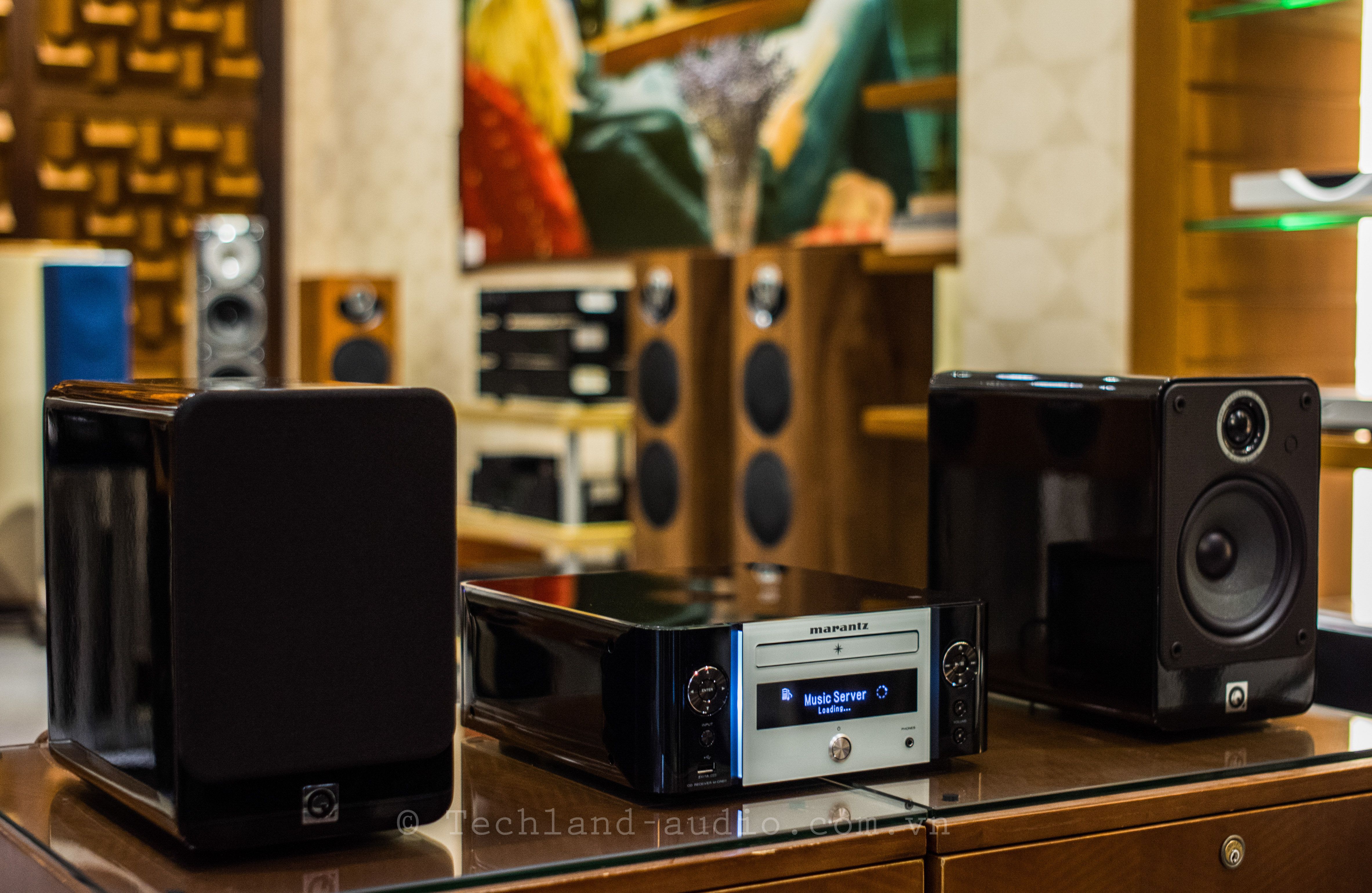 Ampli Marantz CR611 đáp ứng đầy đủ xu hướng nghe nhạc hiện đại nhất